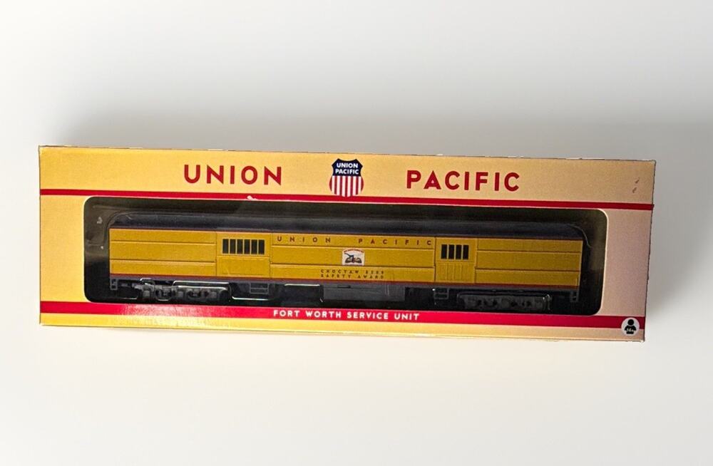 Athearn 99423 HO Union Pacific Fort Worth Service Unit Safety Award 2010 Boxed